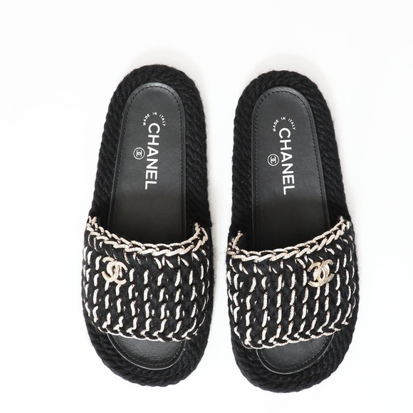NEW CHANEL WOMENS BRAIDED KNIT METALLIC CC SLIDES SZ EU 39 - Picture 2 of 12